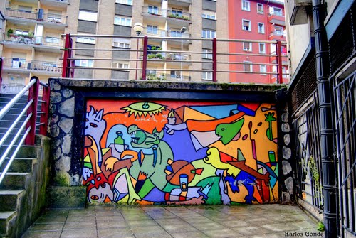 Graffiti Del Gernika En Ermua _Demos Una Oportunidad A La Paz