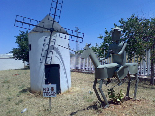 Molino Y Quijote En La Roda De AndalucÃ­a