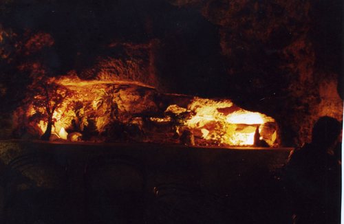 Cueva Que Fue Bar-Ampibe,ya Nó Existe.