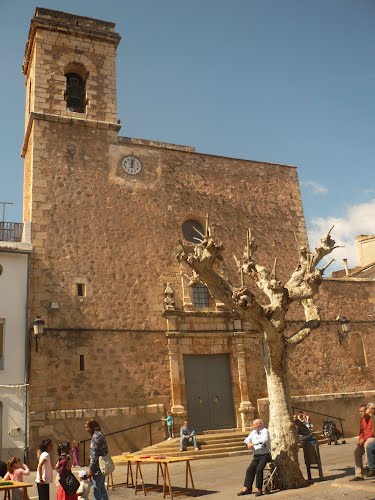 LA IGLESIA DEL PUEBLO