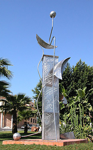 El Jugador.Escultura De A.Yesa