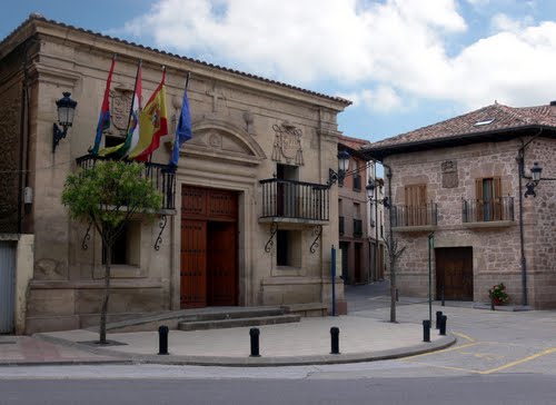 BAÑOS DE RÃO TOBÃA (Valle Del Najerilla-La Rioja).2009. 01. Ayuntamiento (sXVII).
