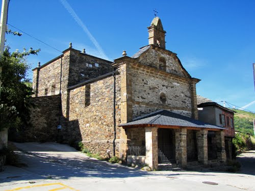 Ayuntamiento de Benuza imagen de fachada