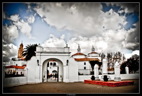Ermita Nuestra Señora De Los Milagros - Bienvenida