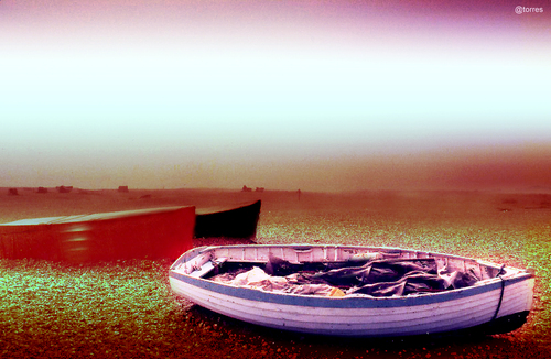 Embarcación Solitaria En La Villa De Sada