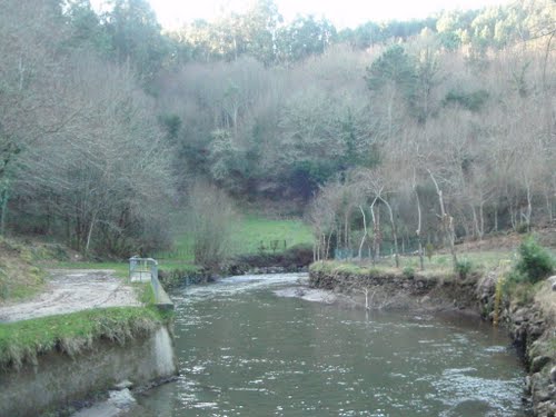 A Urxeira - Praia Fluvial De Mandelos