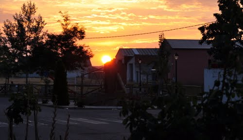 Amanece En El Pobo De Dueñas.