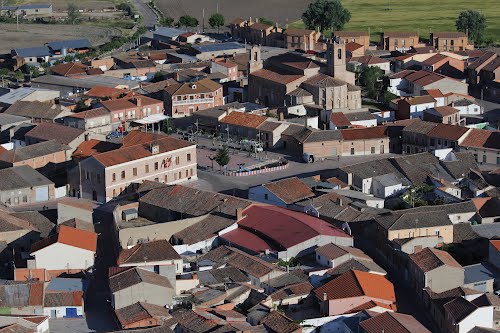 Vista Aérea De La Plaza E Iglesia De Fresno El Viejo