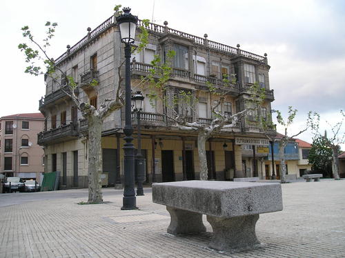 Antigua Fachada Del Futuro Ayuntamiento De Guijuelo (Salamanca) - Plaza Mayor