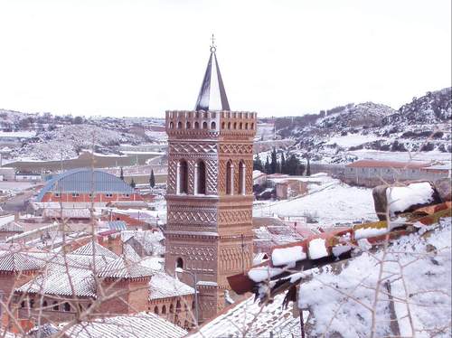 Torre Con Nieve