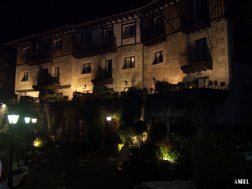 HOTEL DOÃ‘A TERESA