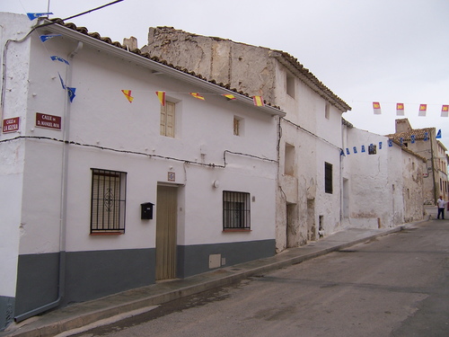 Calle Manuel Avia Esquina Con Calle La Iglesia