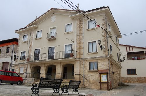 Ayuntamiento De Lezaun.