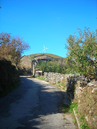 Ayuntamiento de Lubian imagen de fachada