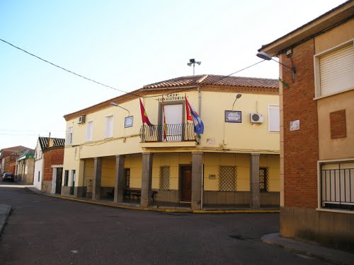 Ayuntamiento de Lucillos imagen de fachada