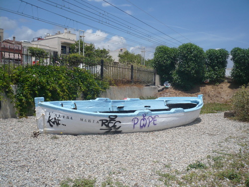 Barca En Tierra