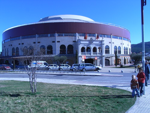 Ayuntamiento de Moralzarzal imagen de fachada
