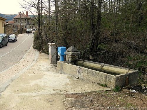 Pilón En Puebla De La Sierra