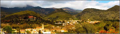 Ayuntamiento de Puigpunyent imagen de fachada