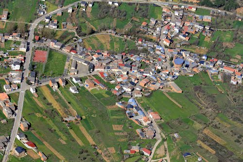 Vista Aérea De RiofrÃo De Aliste