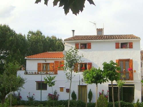 Sabiñan, Casa Junto Al Rio Jalón