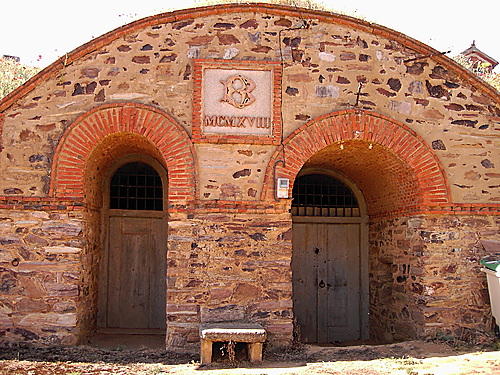 Ayuntamiento de San Adrian Del Valle imagen de fachada