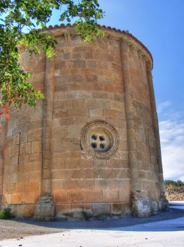 Romanico. Cabecera De La Iglesia De San Pelayo