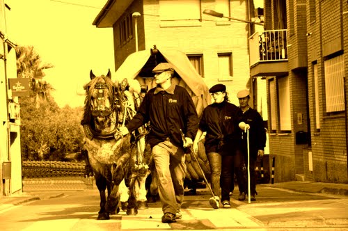 Els Tres Tombs, San Esteve De Sesrovires