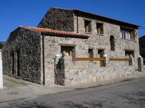 Ayuntamiento de Serradilla Del Arroyo imagen de fachada