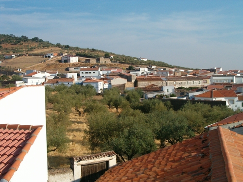 Ayuntamiento de Sierra De Fuentes imagen de fachada