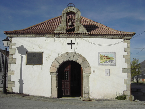 Ayuntamiento de Somosierra imagen de fachada