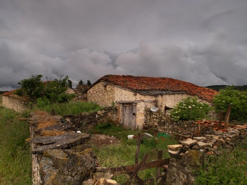 Tamajon .Ruta Arquitectura Negra (Guadalajara)
