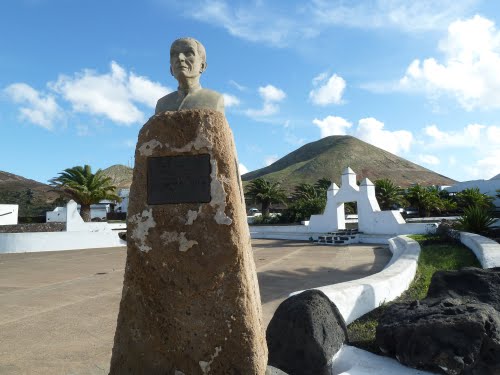 Ayuntamiento de Tinajo imagen de fachada