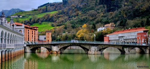 Ayuntamiento de Tolosa imagen de fachada