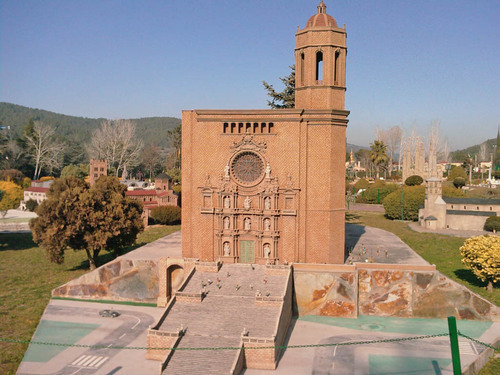 Ayuntamiento de Torrelles De Llobregat imagen de fachada