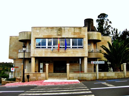 Casa Do Concello De Touro - (Touro)