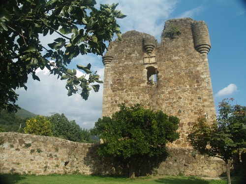 Castillo Valverde De La Vera
