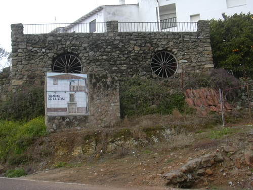 Ayuntamiento de Viandar De La Vera imagen de fachada