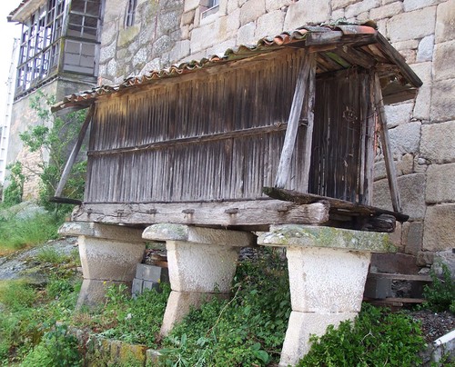 Hórreos En El Camino De Santiago