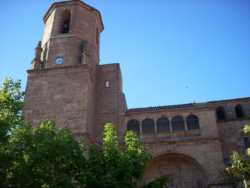 Torre De La Iglesia